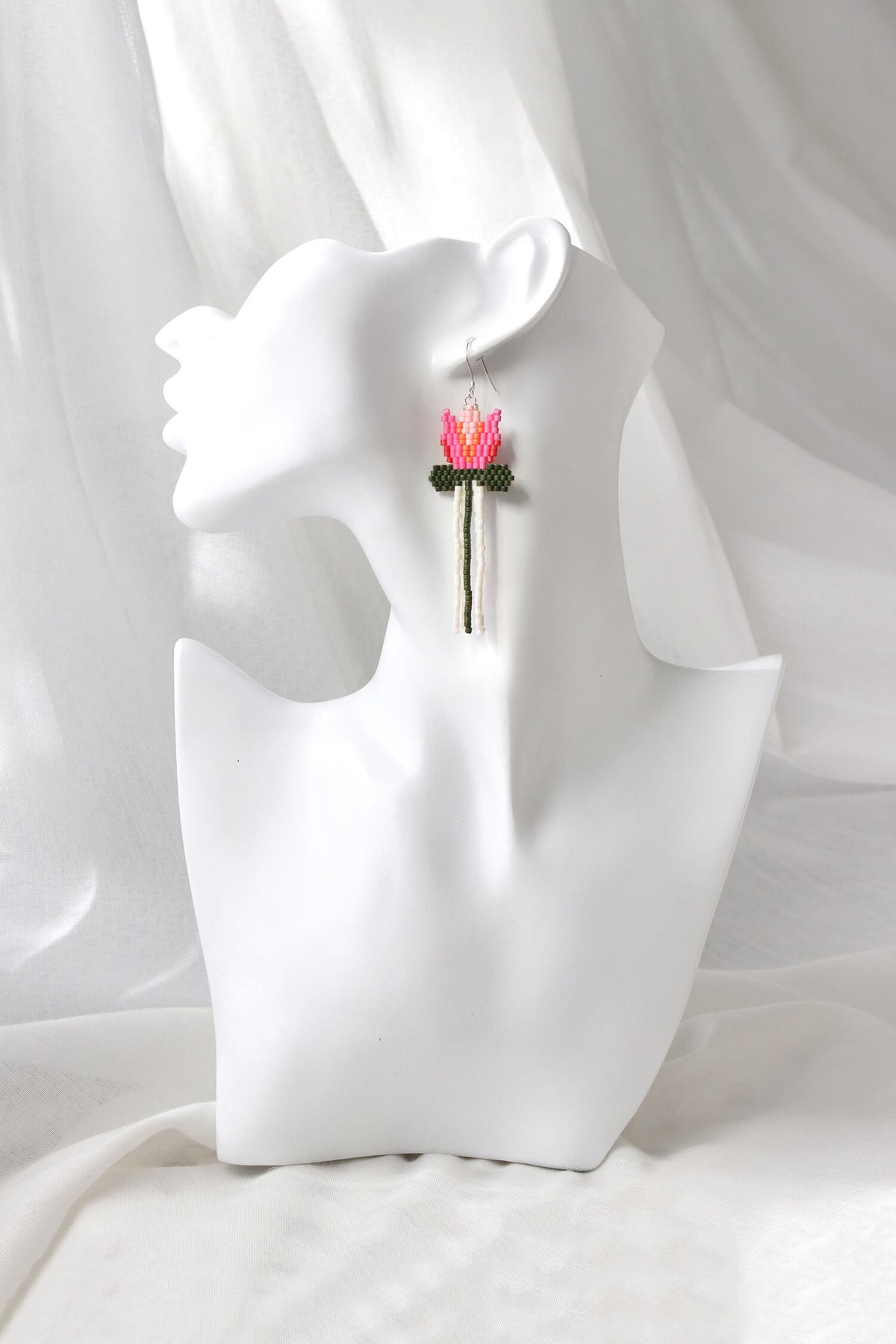 Tulip Dangle Beaded Earrings