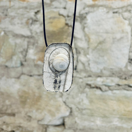 White Catseye Shell Brooch Pendant Combo: 4cm x 6.5cm