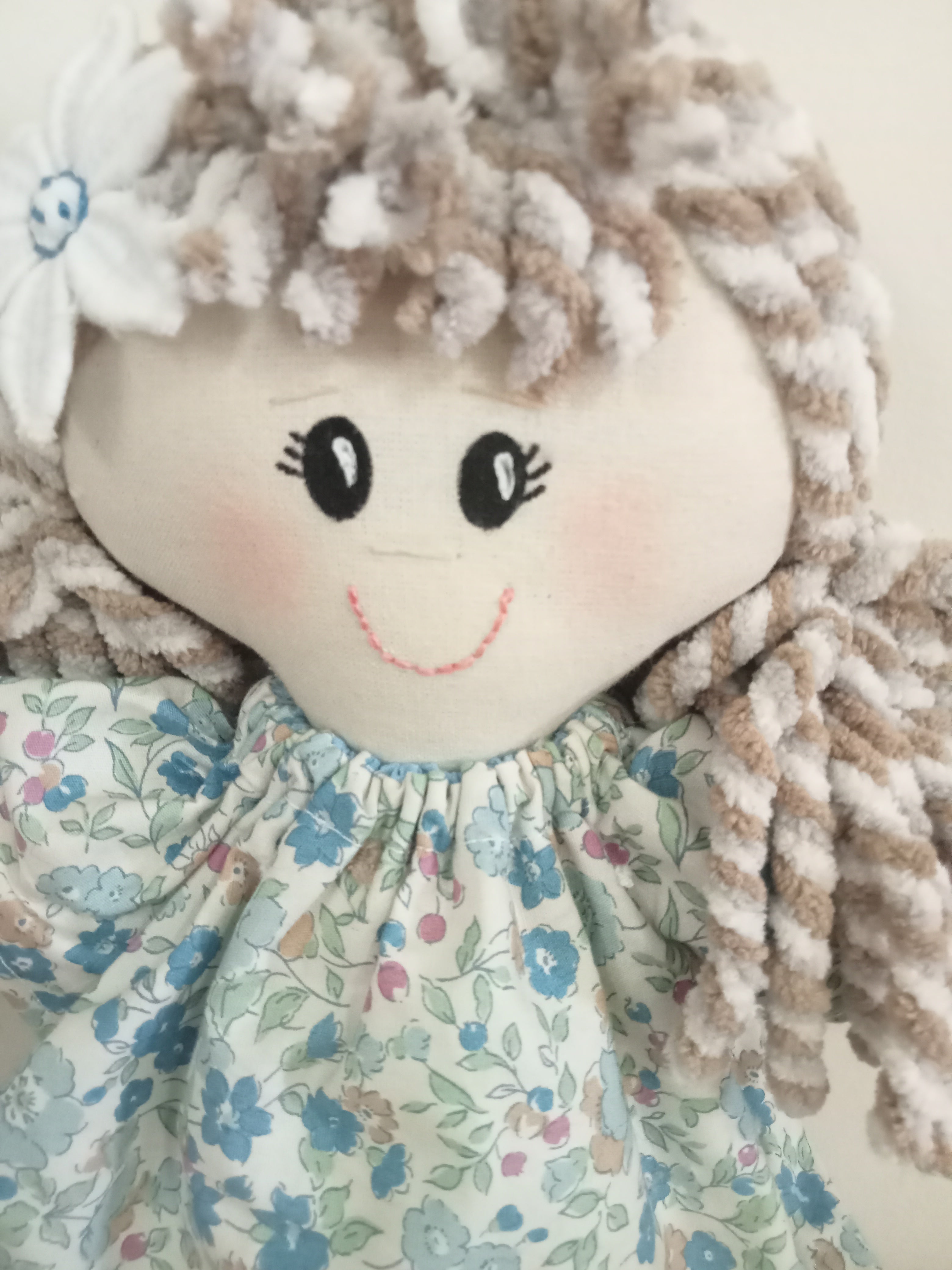 Rag Doll / Happy doll - Blue Bell