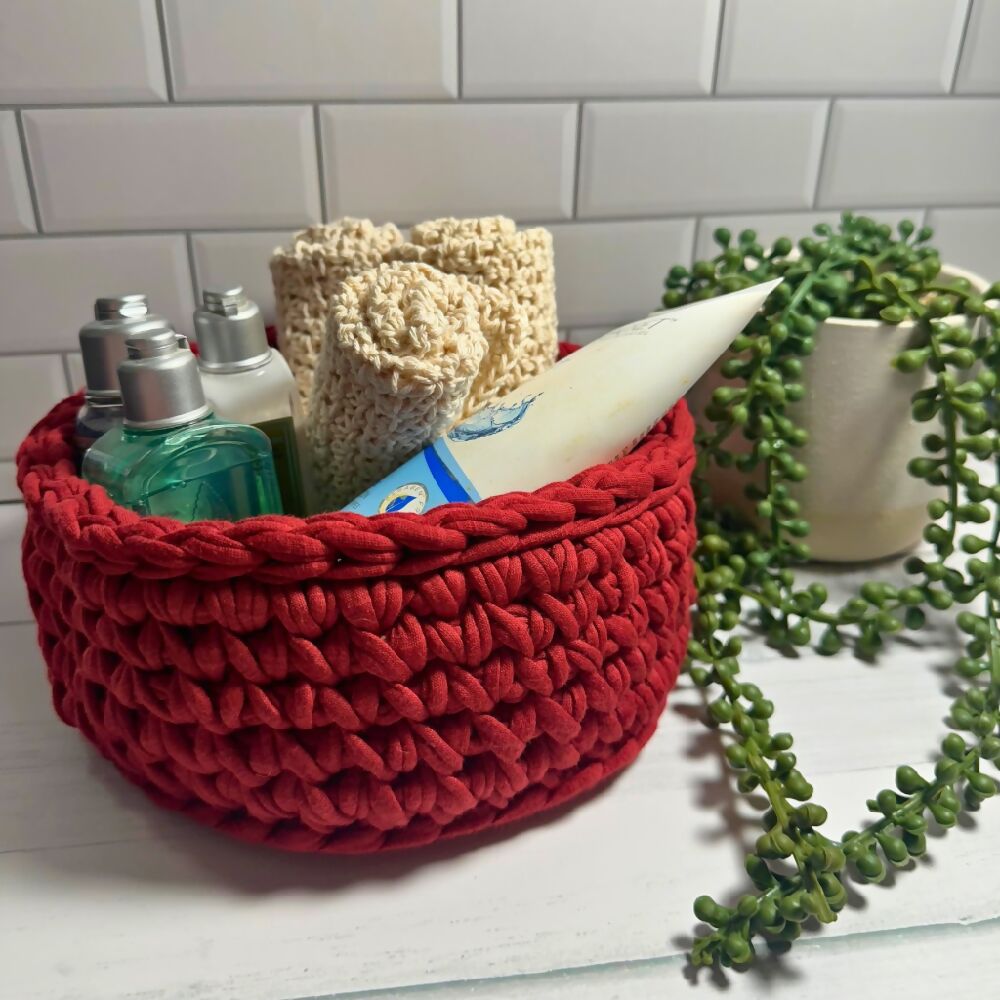 Crochet storage basket