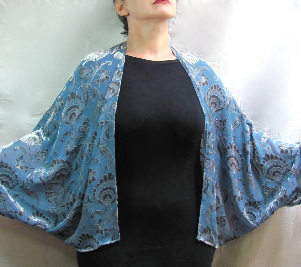 Soft Grey & Azure Blue Devore Velvet 1930s Style Evening Jacket / Kimono Wrap