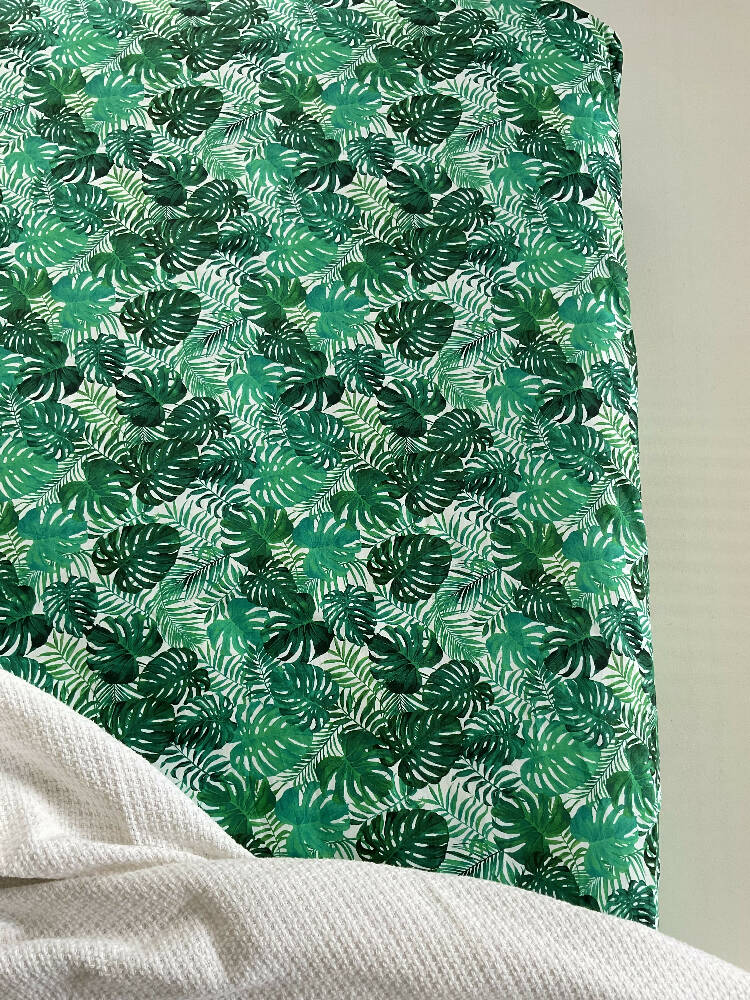 Fitted Cot Sheet / Green Monstera and Palms