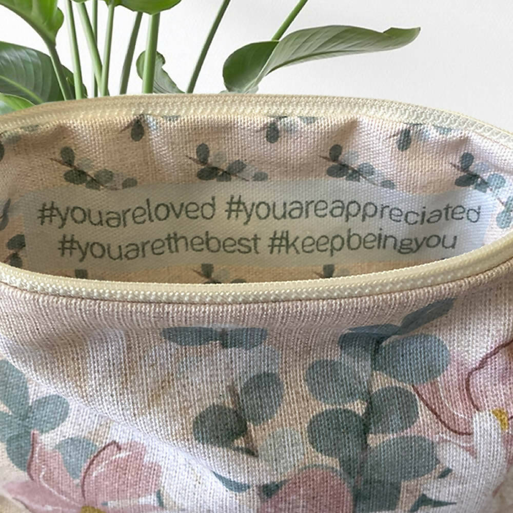 zp-030-Bouquet-of-watercolour-flowers-Zipper-Pouch-C