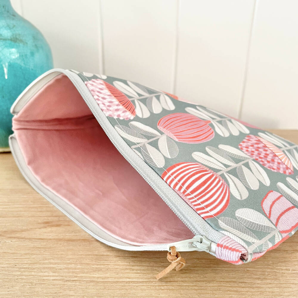Large Zipper Pouch~ Proteas Grey and Pink