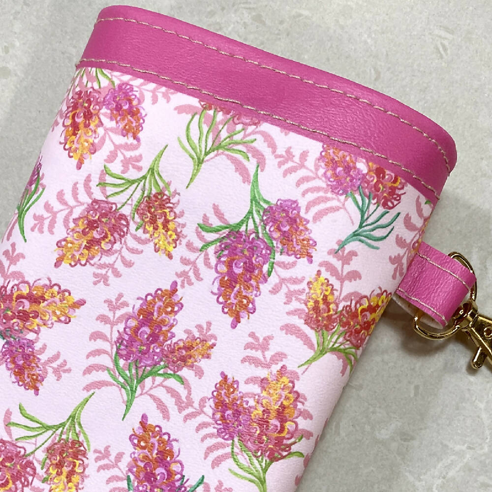 Soft-glasses-case-faux-leatherAustralian-Grevillea-Floral-Print-D
