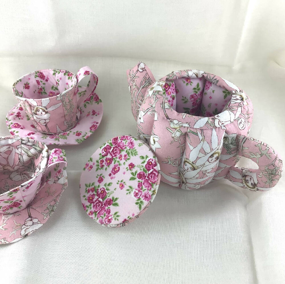 Fabric Teapot Set Pink Gumnuts