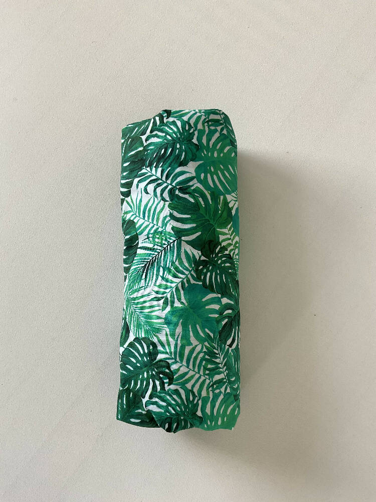 Fitted Cot Sheet / Green Monstera and Palms