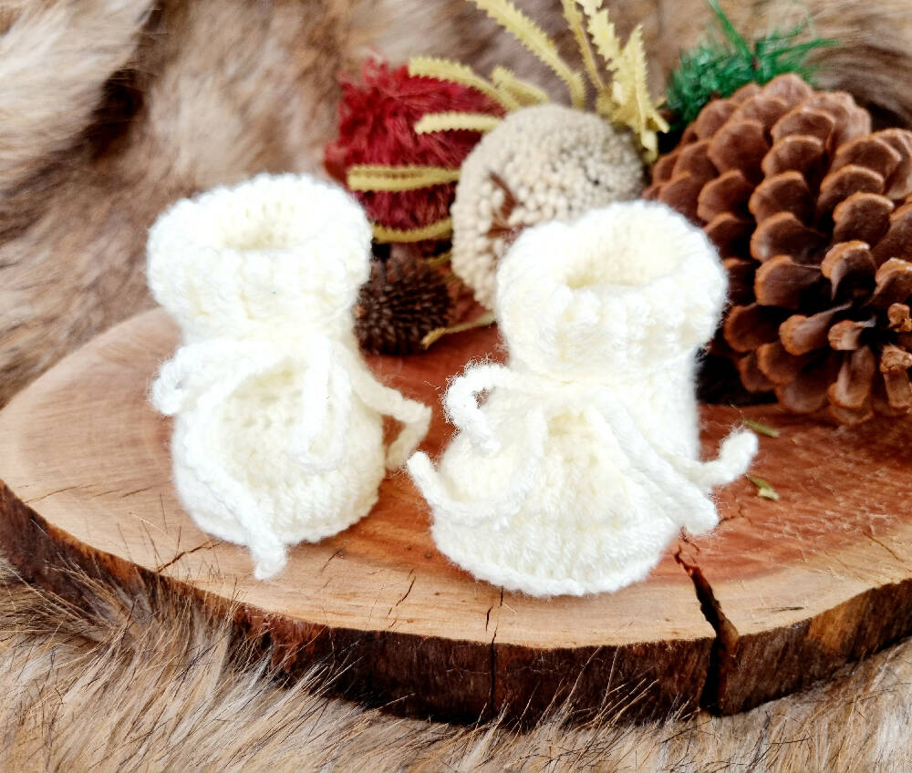 Baby Booties | Newborn | Cream/Off White | Crochet | Knit | Shoes | Socks