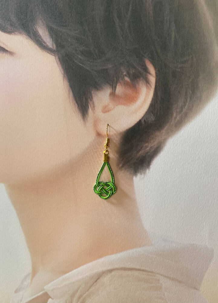 Mizuhiki earrings (small)