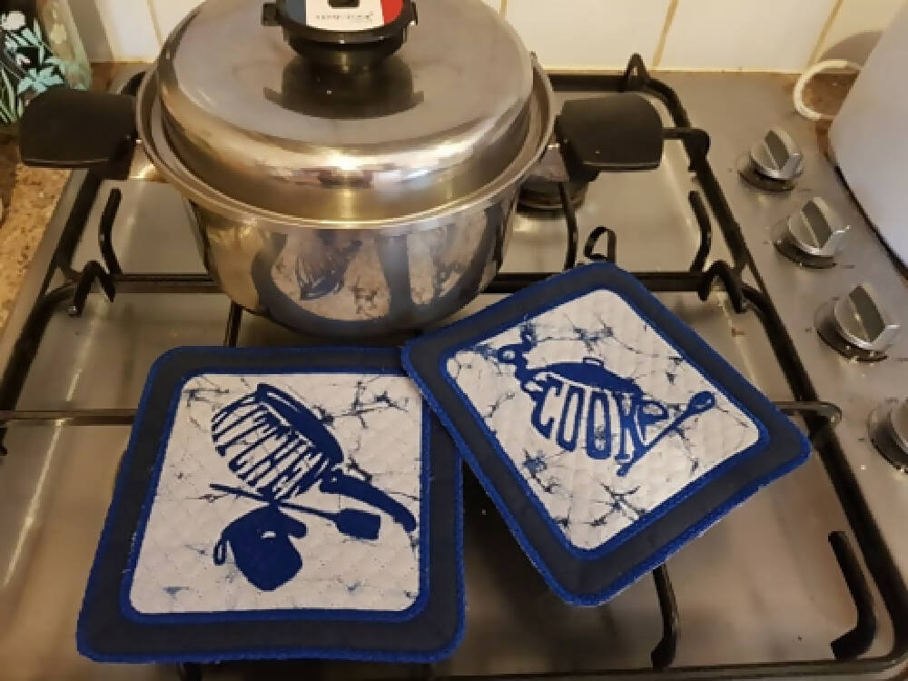 "Cooking Utensils" Embroidered Set of 2 Blue Pt Holders