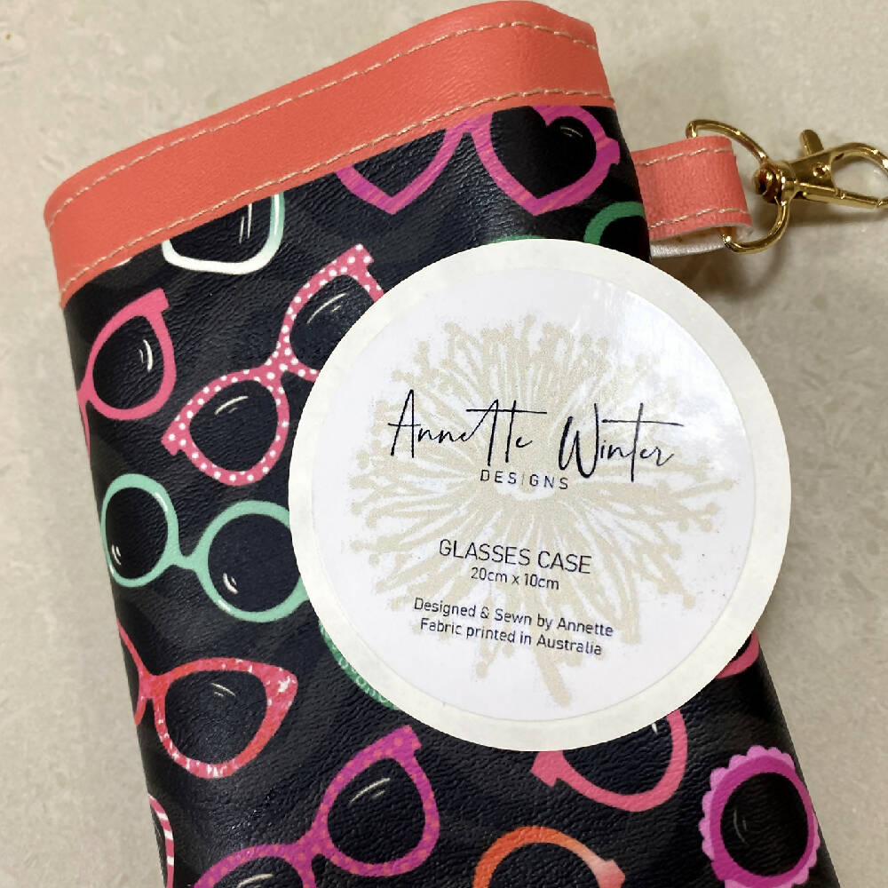 Soft-glasses-case-faux-leather-cool-sunglasses-print-E