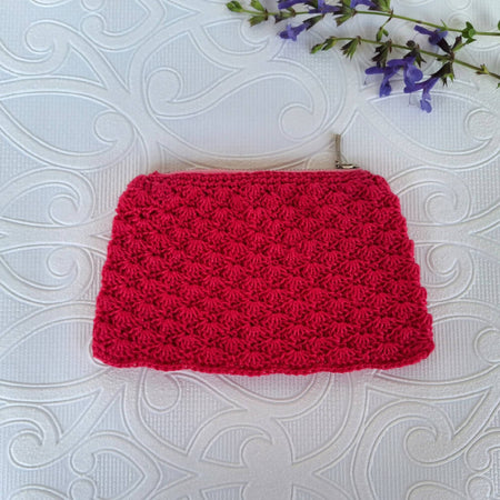 Vintage Style Crochet Purse in hot 'Fuchsia' pink