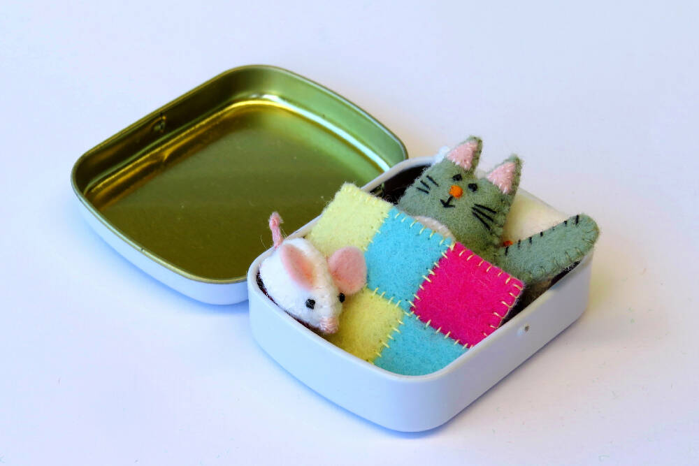 Kitty_Tinbed-4