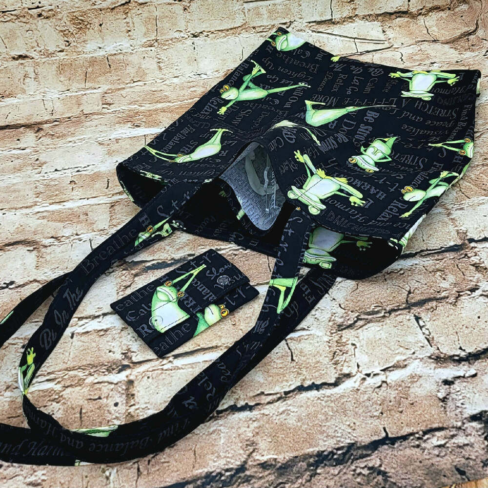 Yoga Frogs Tote & Cash/Card Holder