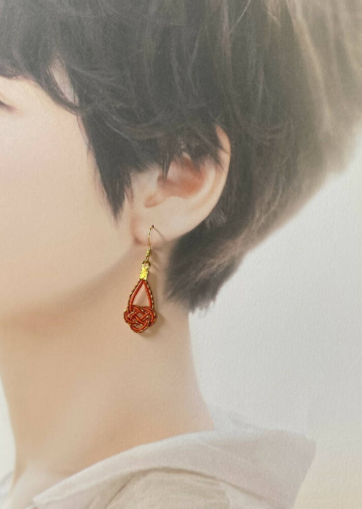 Mizuhiki earrings (small)