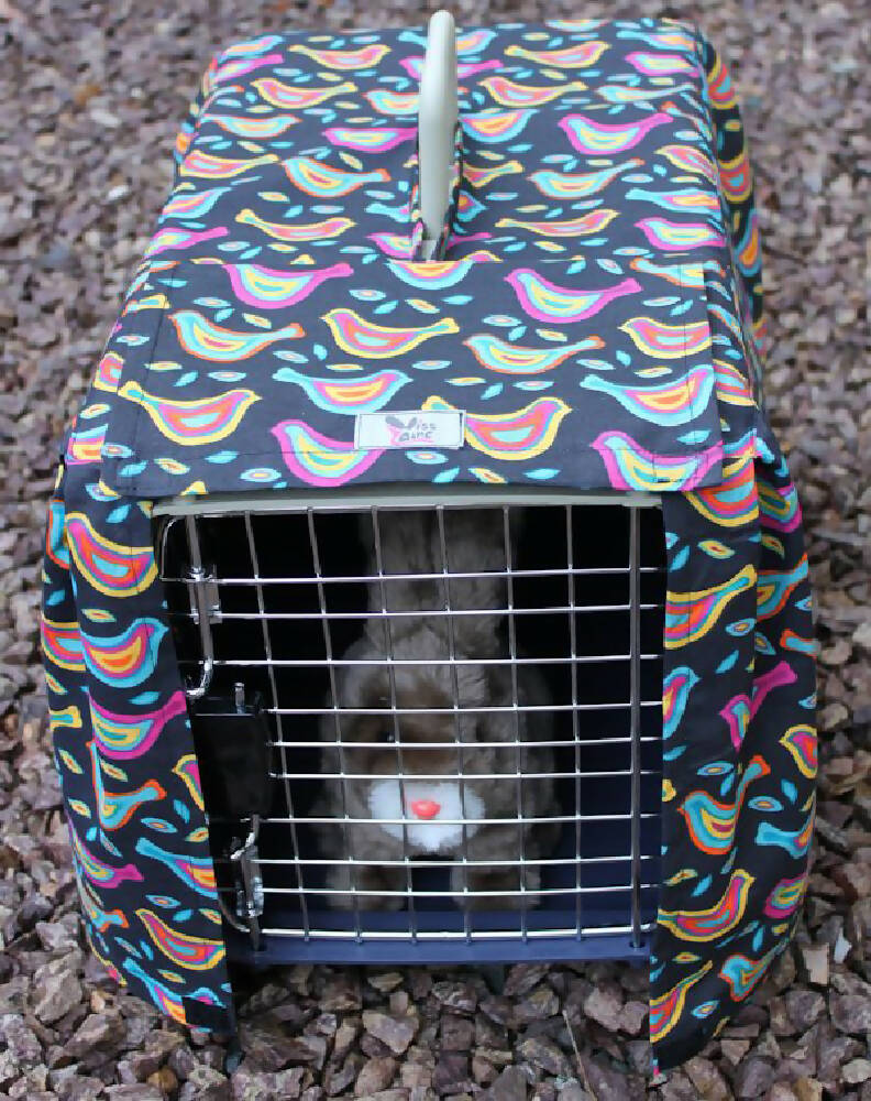 Pet carrier cover case for travelling
