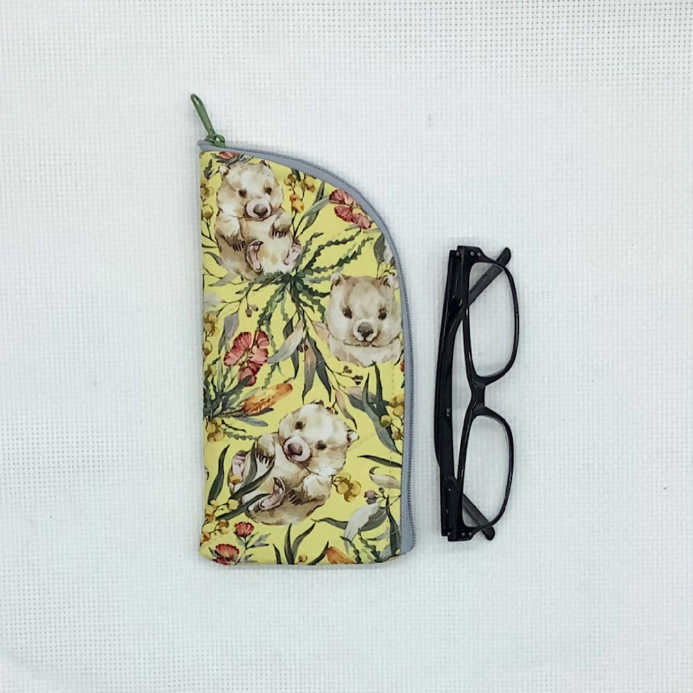 Wombats Glasses Case. Fabric, padded, lightly quilted.