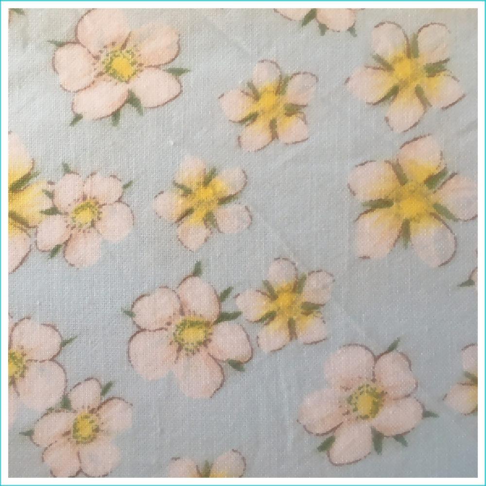 pastel_blue_white_flowers_scrunchie_fabric