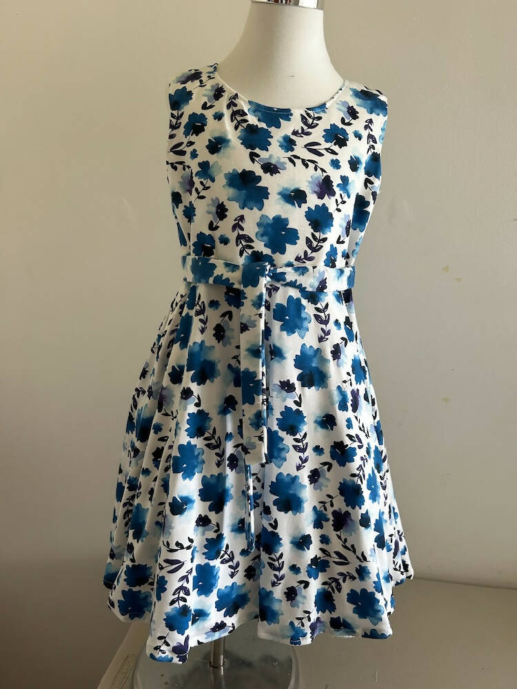 Fully lined jersey dress size 6