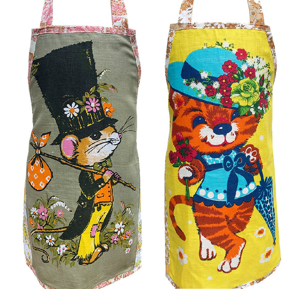 hobo mouse & cat apron no Mannequin