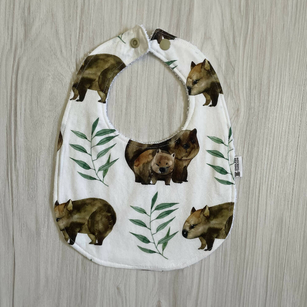 Mumma Wombat Bib