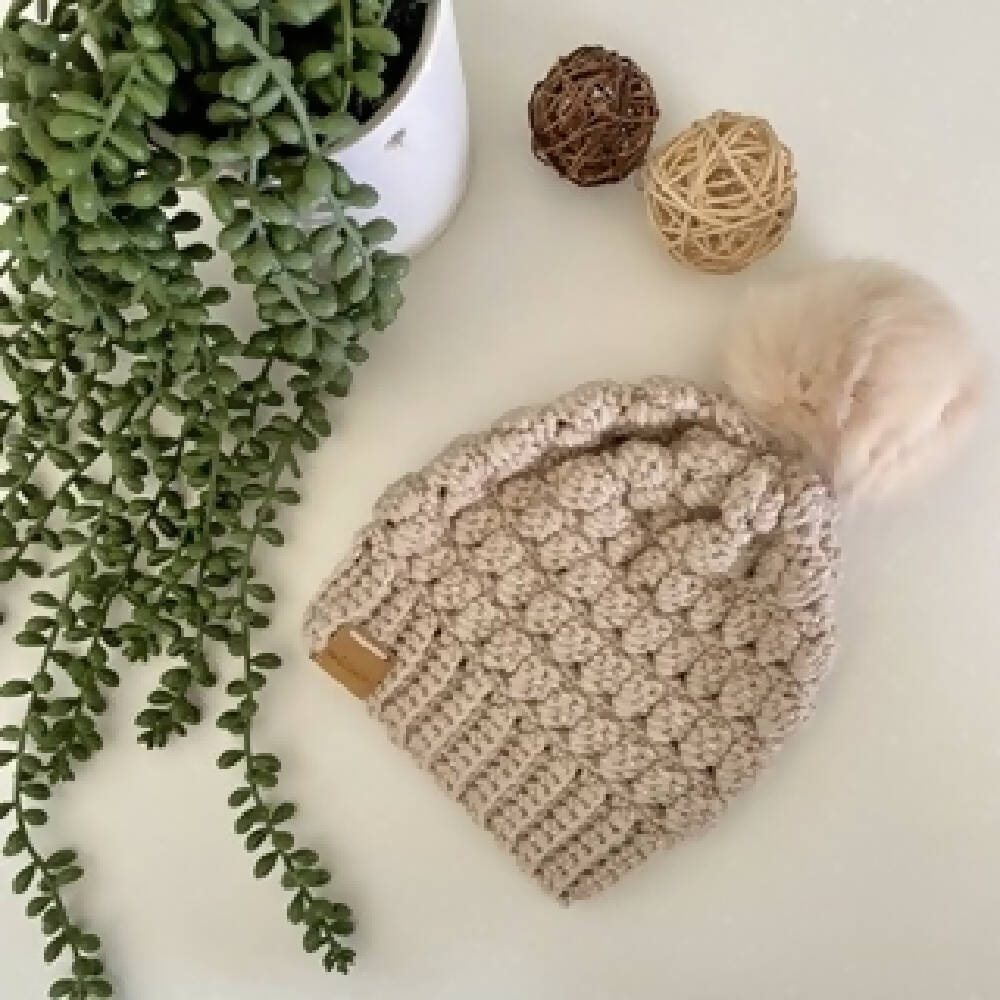Newborn-baby-beanie-Natural_IMG_4199 Small