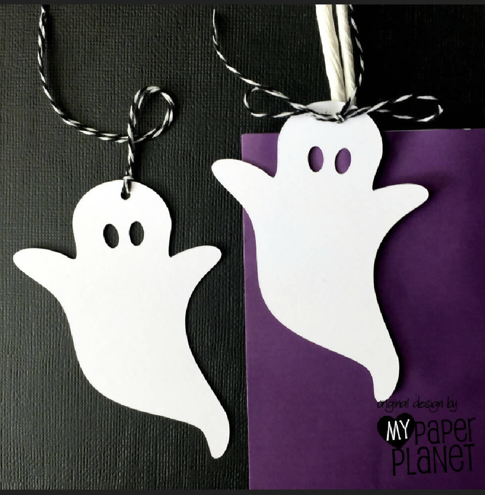 Halloween ghost gift tags, favour tags, trick or treat.