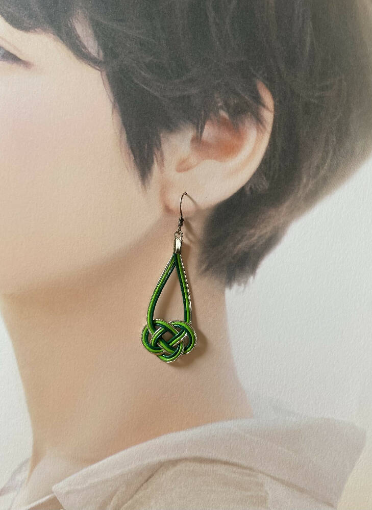 Mizuhiki earrings (big)