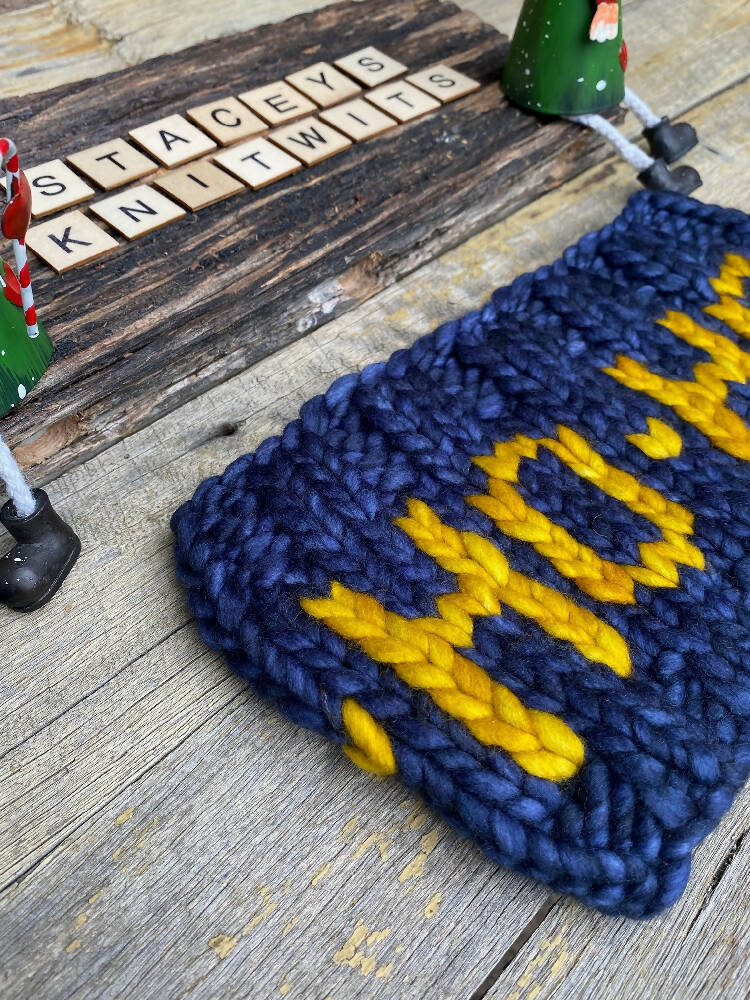 Staceys KnitWits - Blow Ho Ho Me a Kiss Headband - Rasta6