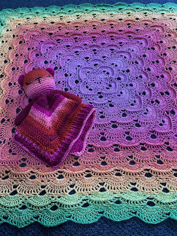 Rainbow blanket and Comfort Teddy(0701)