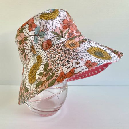 Summer hat in boho floral fabric