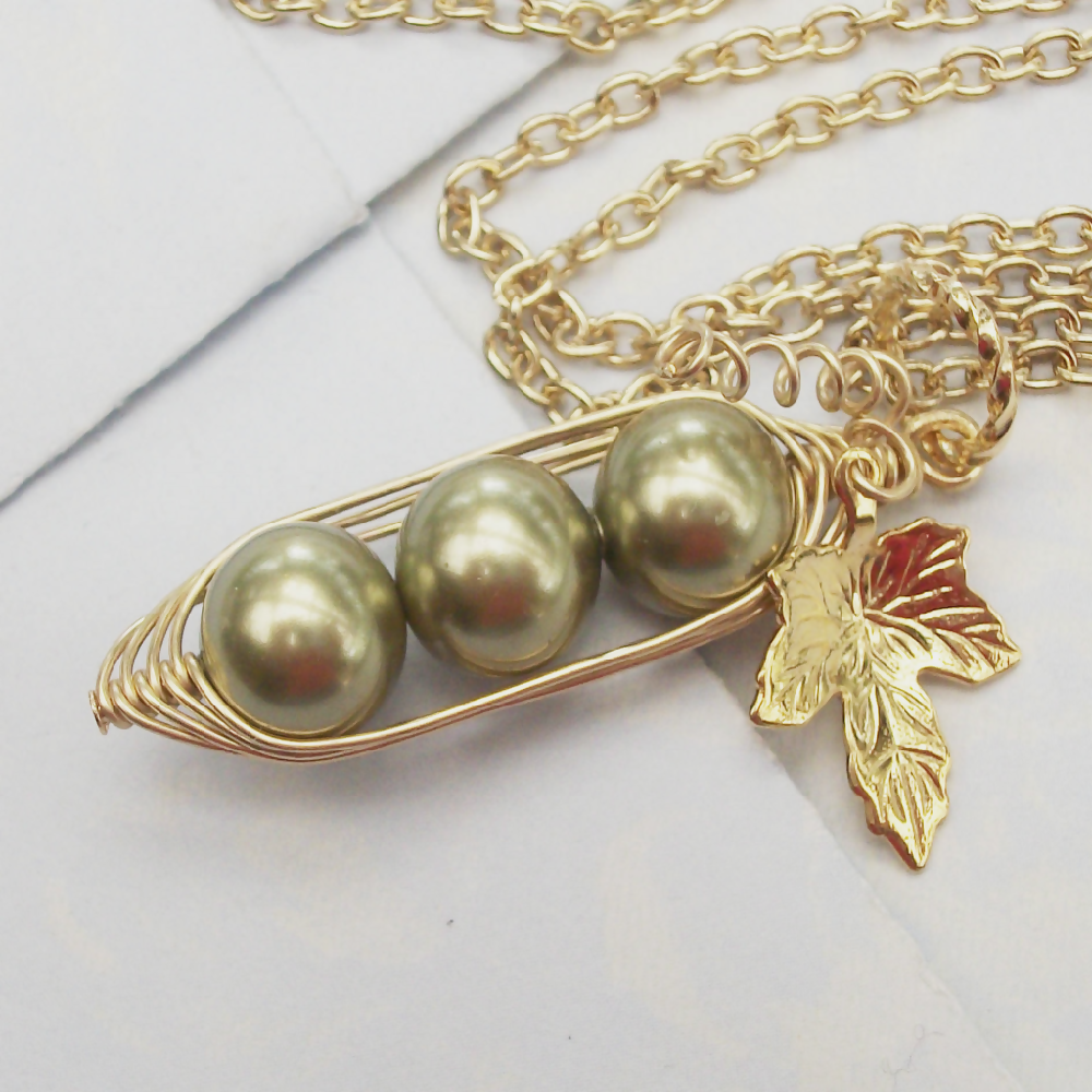Three Peas In A Pod Gold Pendant Necklace