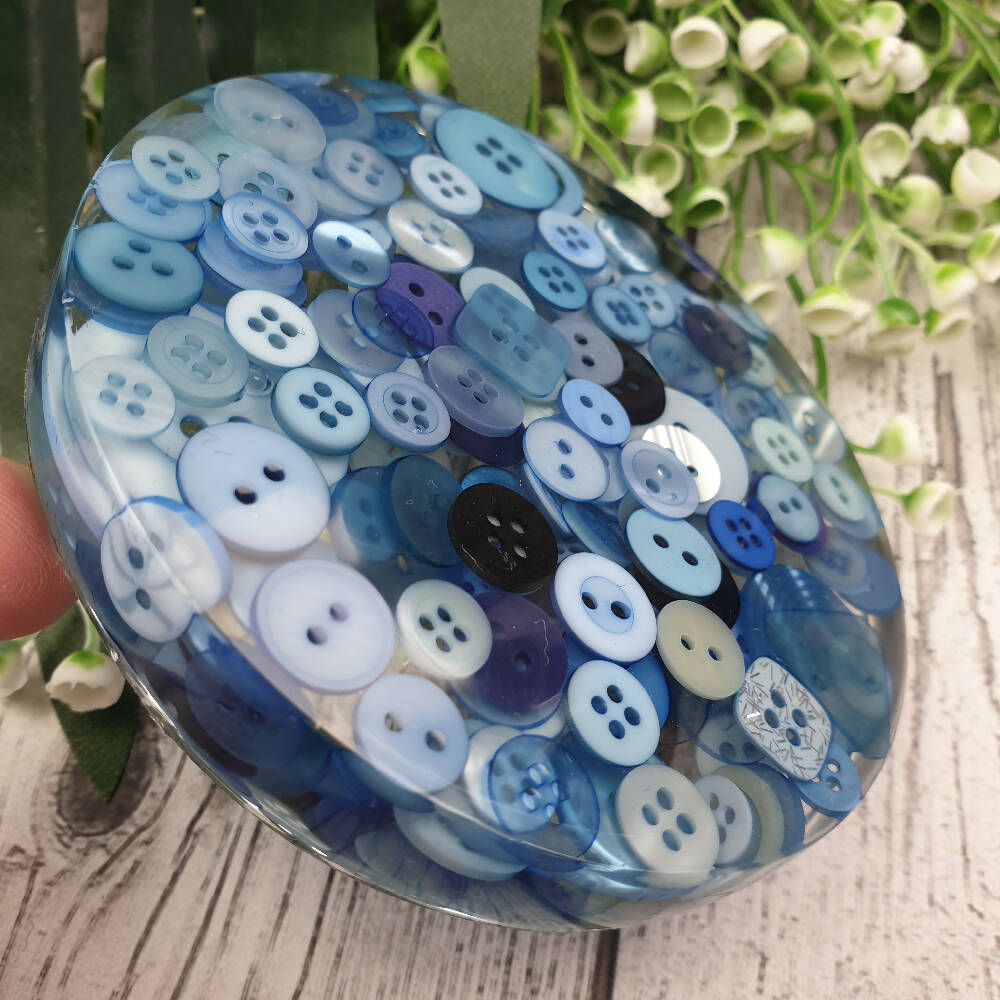 coaster Round flat Blue Buttons Addicted to Buttons (1)