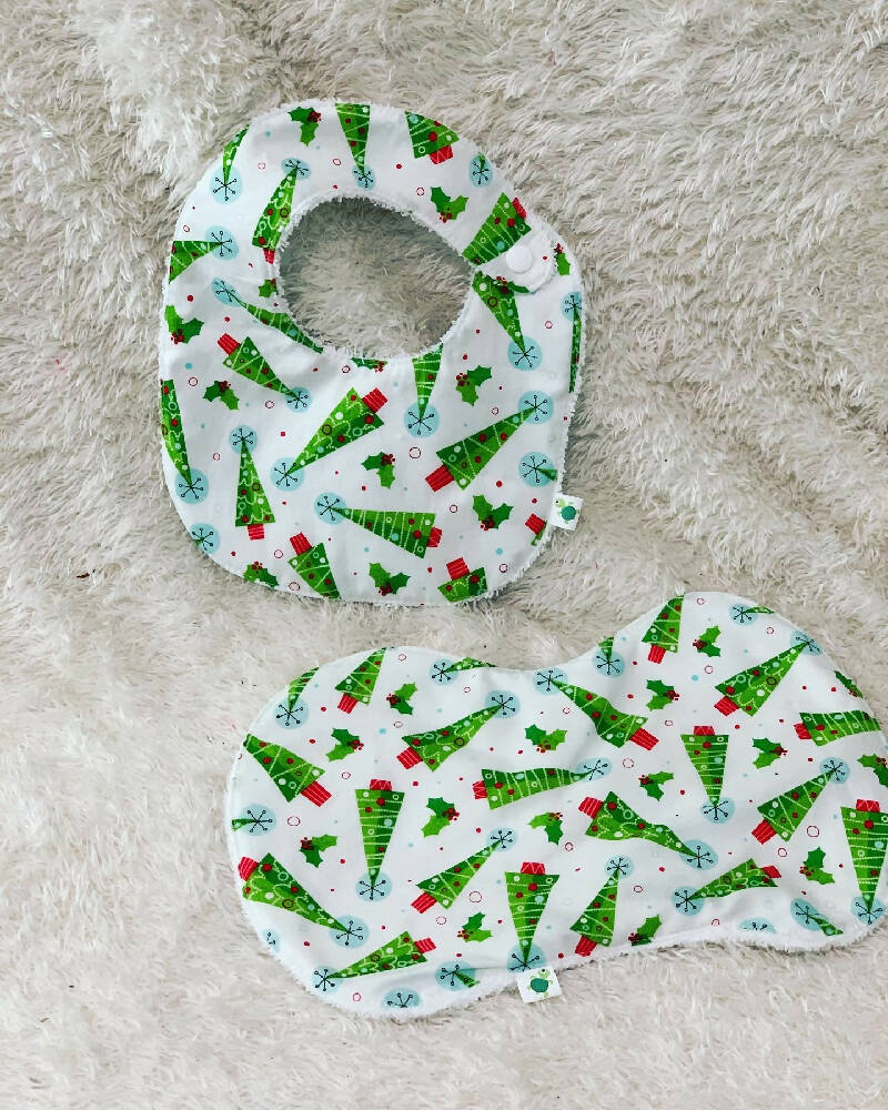Xmas Tree Set - Security Blanket Taggie, Bib and Burp Cloth