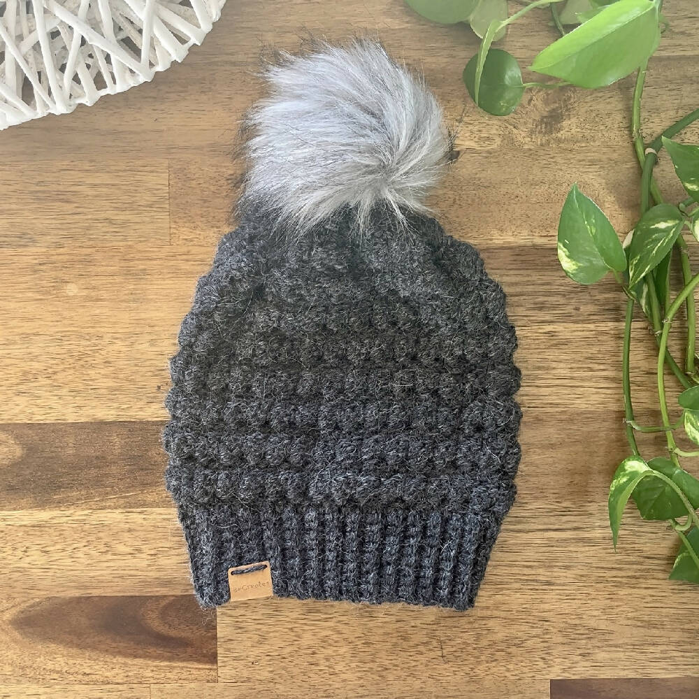 Adult-slouchy-beanie_Charcoal Large