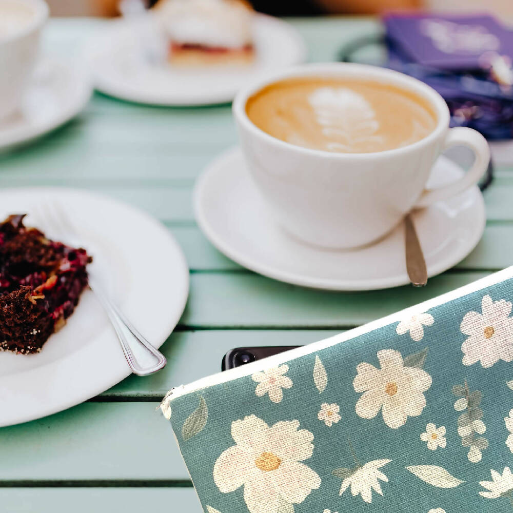 zp-028-White-Watercolour-Flowers-on-Aqua-Zipper-Pouch-F