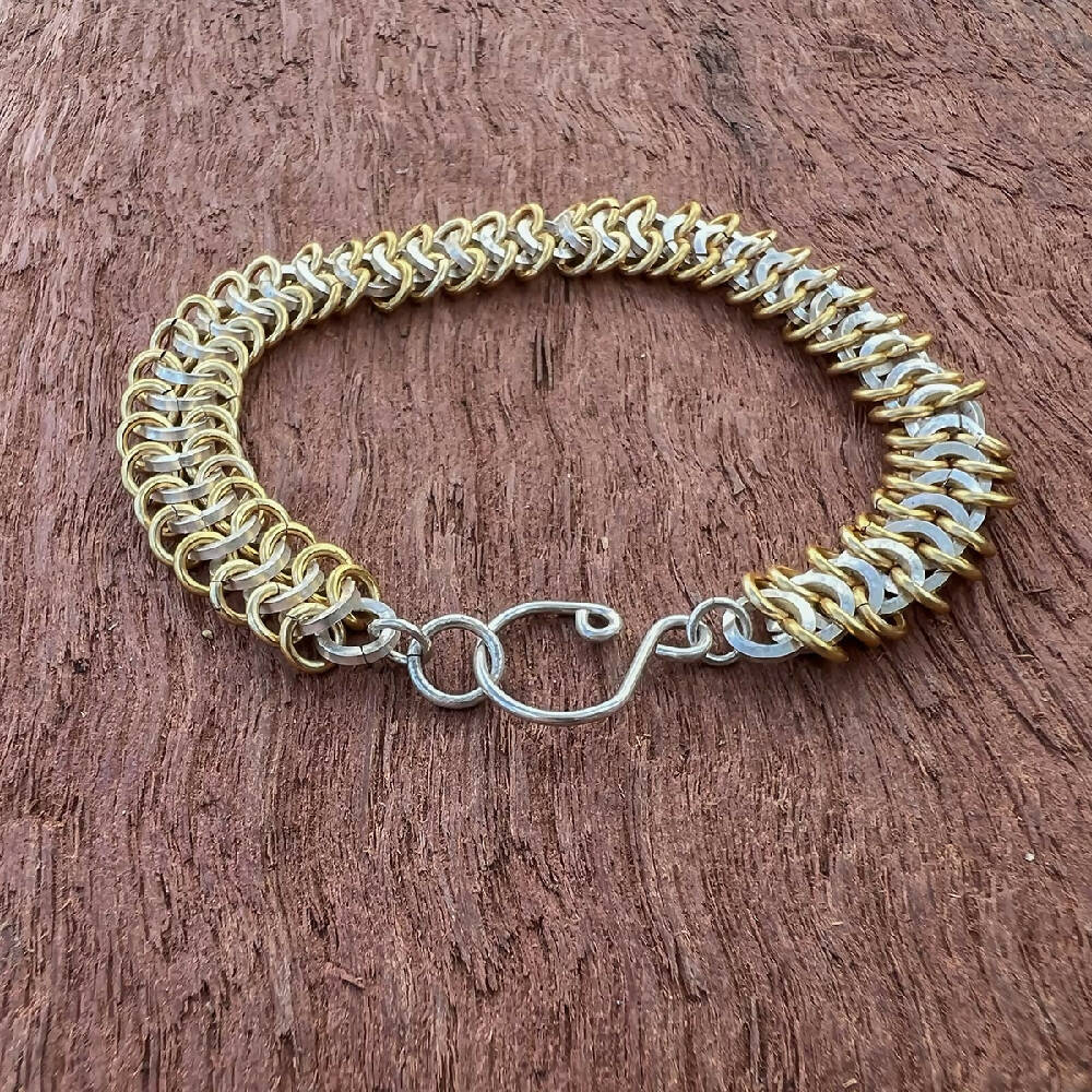 Sterlilng silver centipede & gold bracelet closure detail