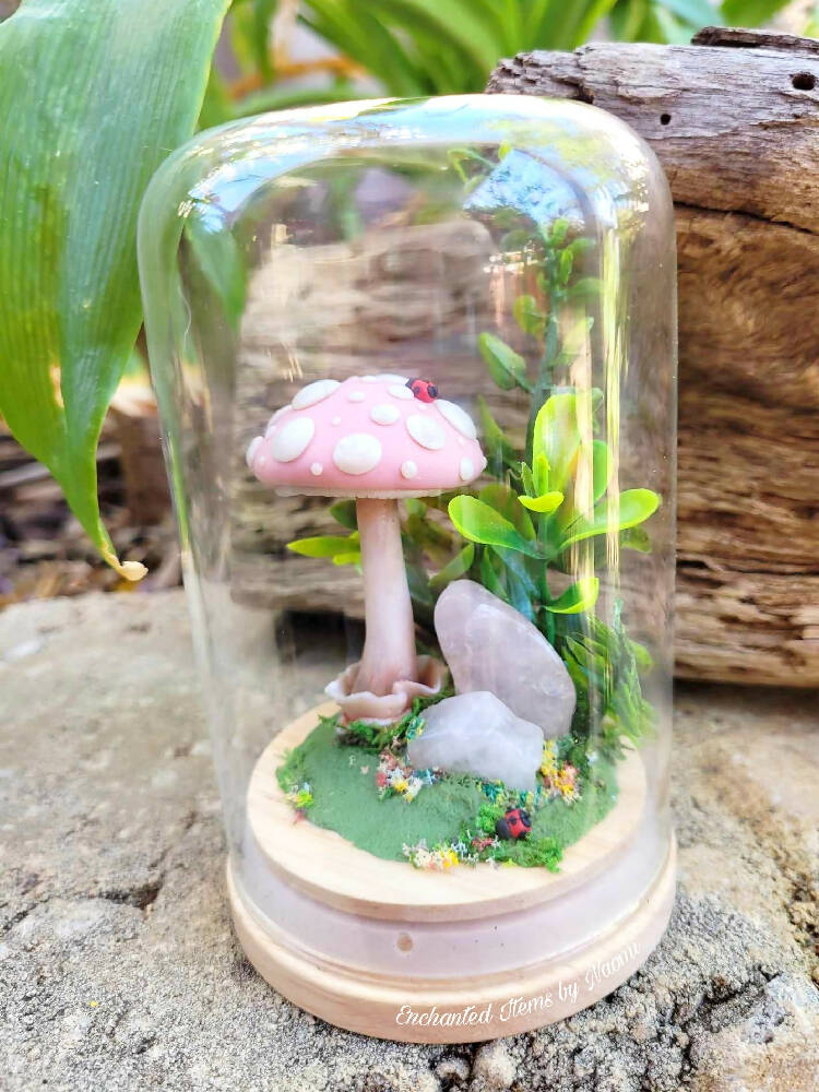 Pink Fantasy Mushroom and Rose quartz crystals decor dome