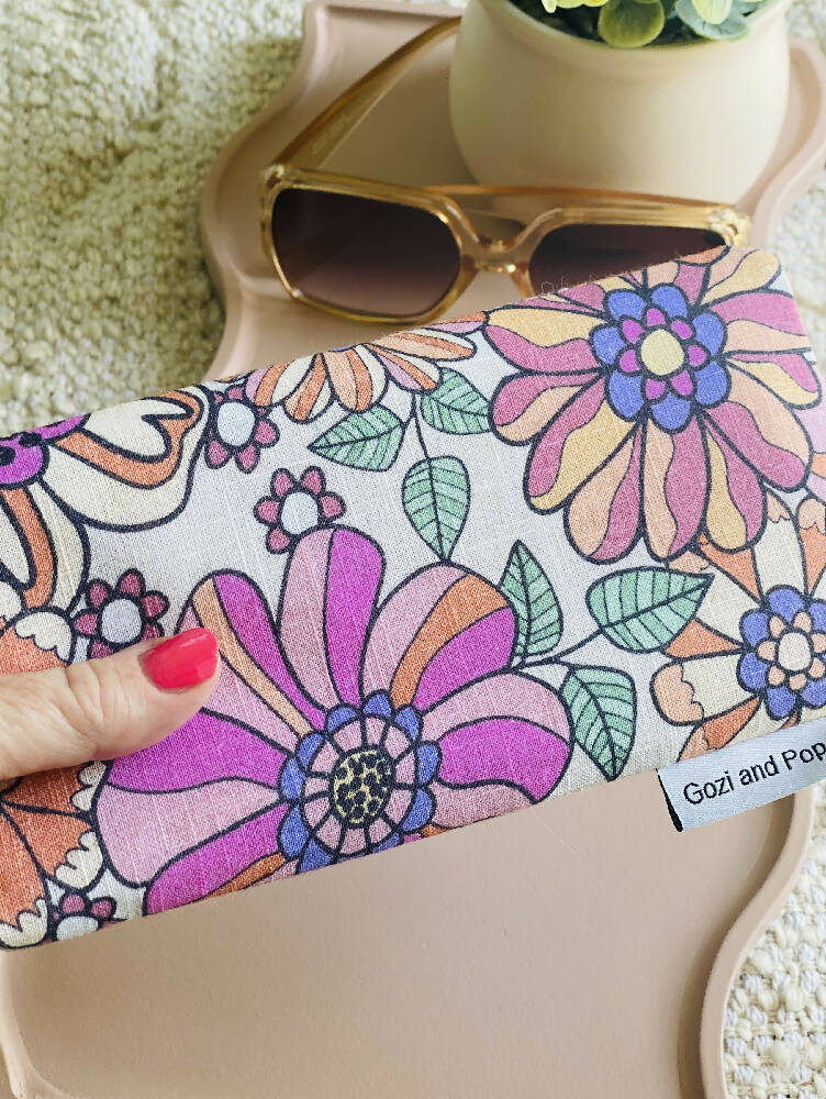 Sunglasses Pouch - Retro Floral