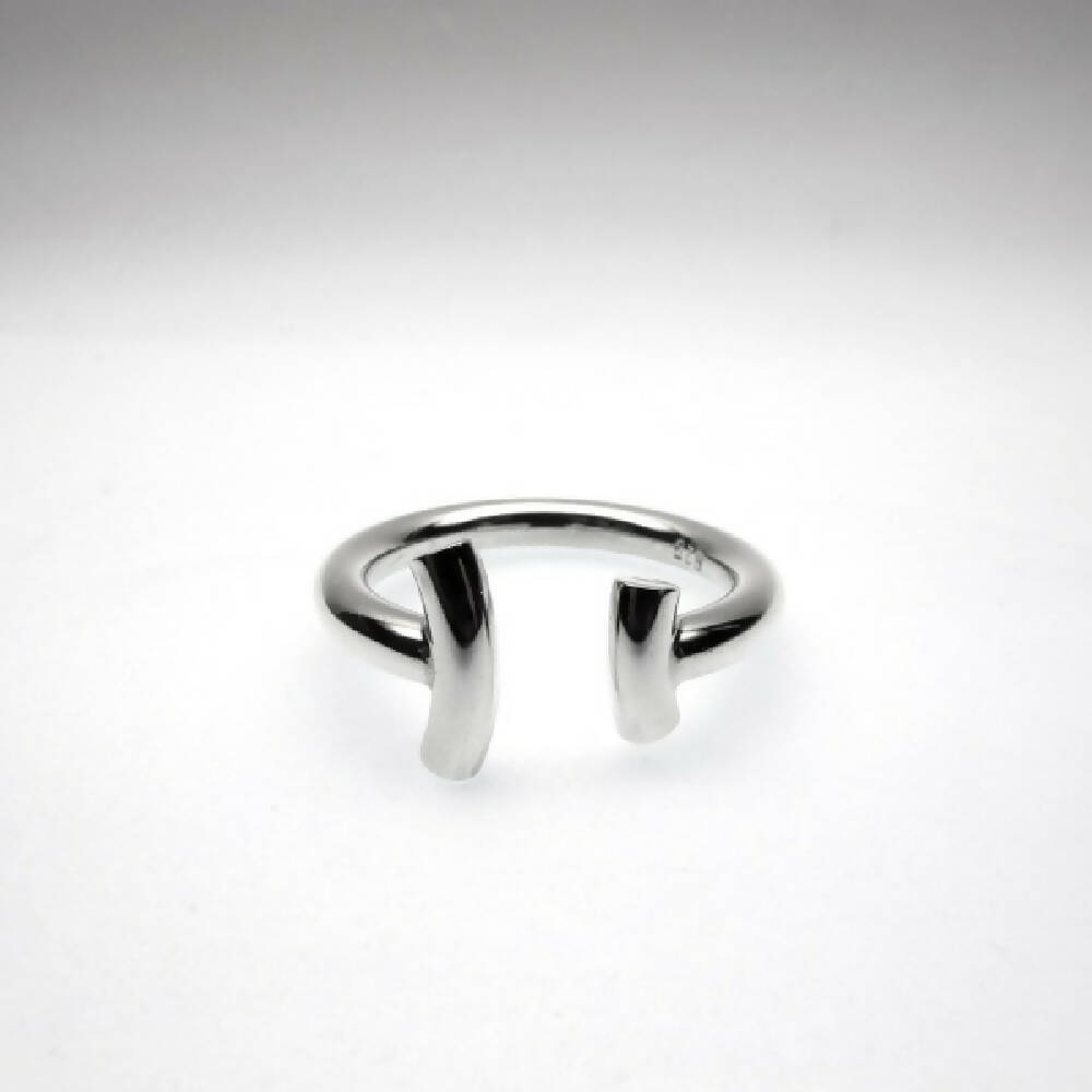 sterling silver open curve ring 2