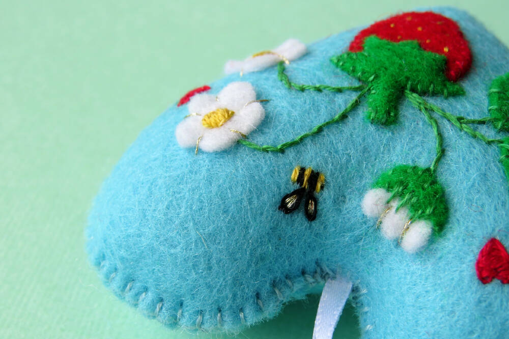 Heart Ornament - Embroidered Wool Felt - Strawberry Decoration