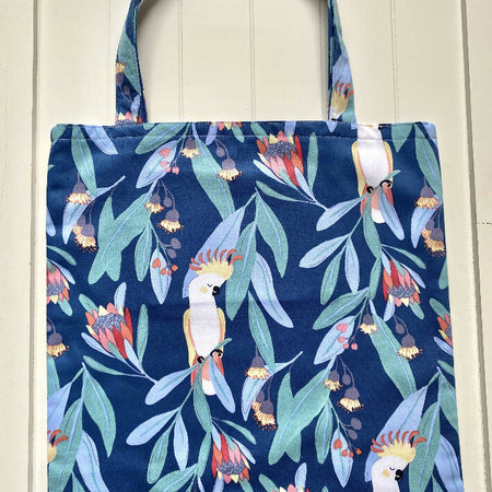 Cockatoo library/shopping bag