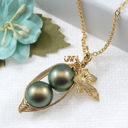 2 Peas In A Pod Gold Necklace Iridescent Green Pearls