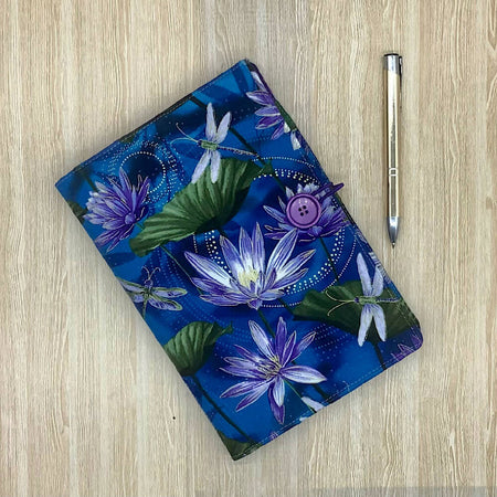 Waterlilies refillable A5 fabric notebook cover gift set - Incl. book and pen.