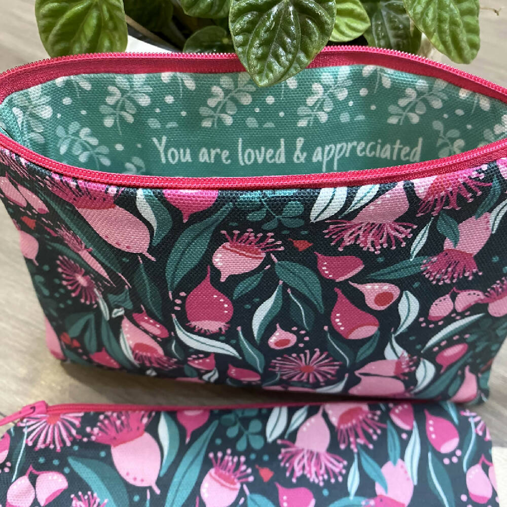 Zipper Purse - Australian Native Floral Eucalyptus Gum Nuts #39