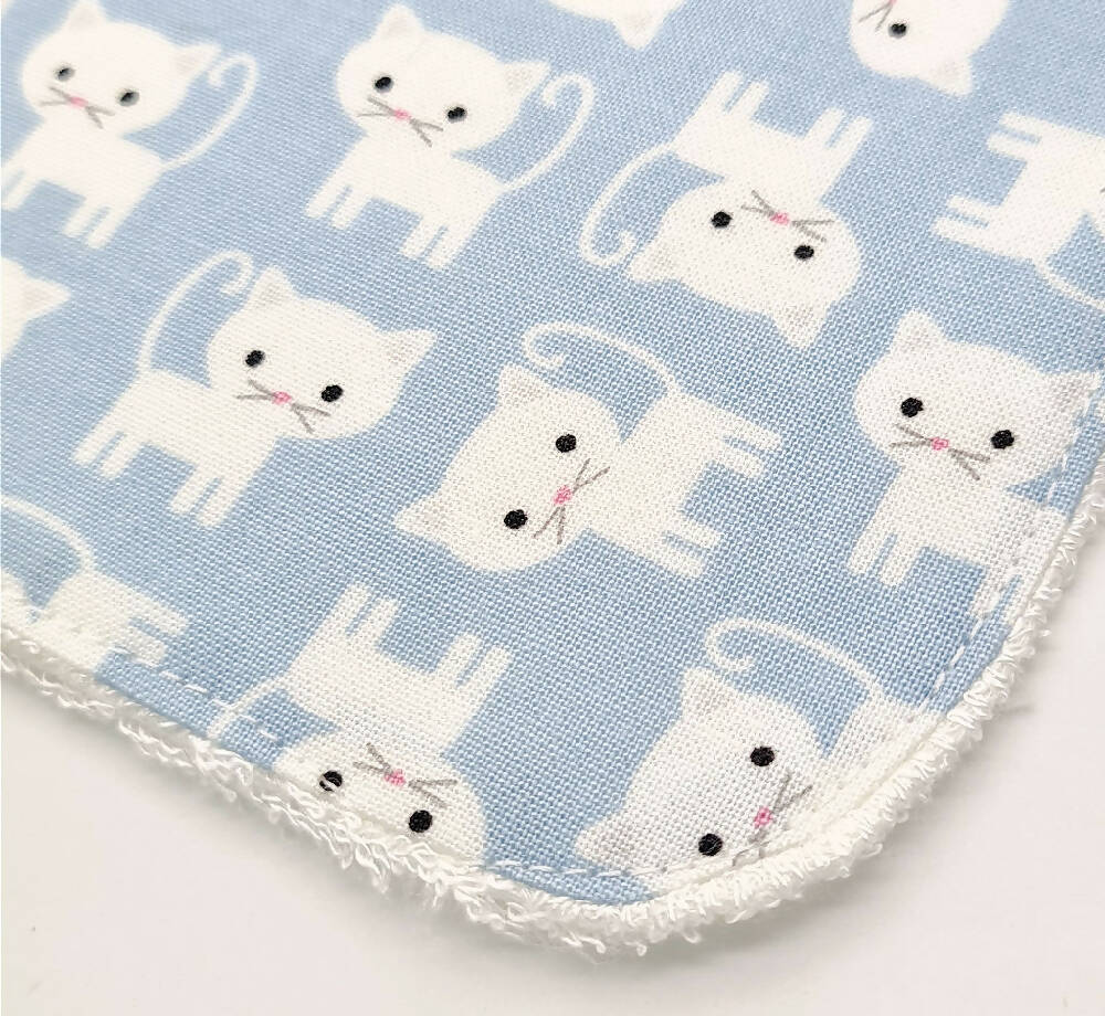 Baby Bib Kitten Design