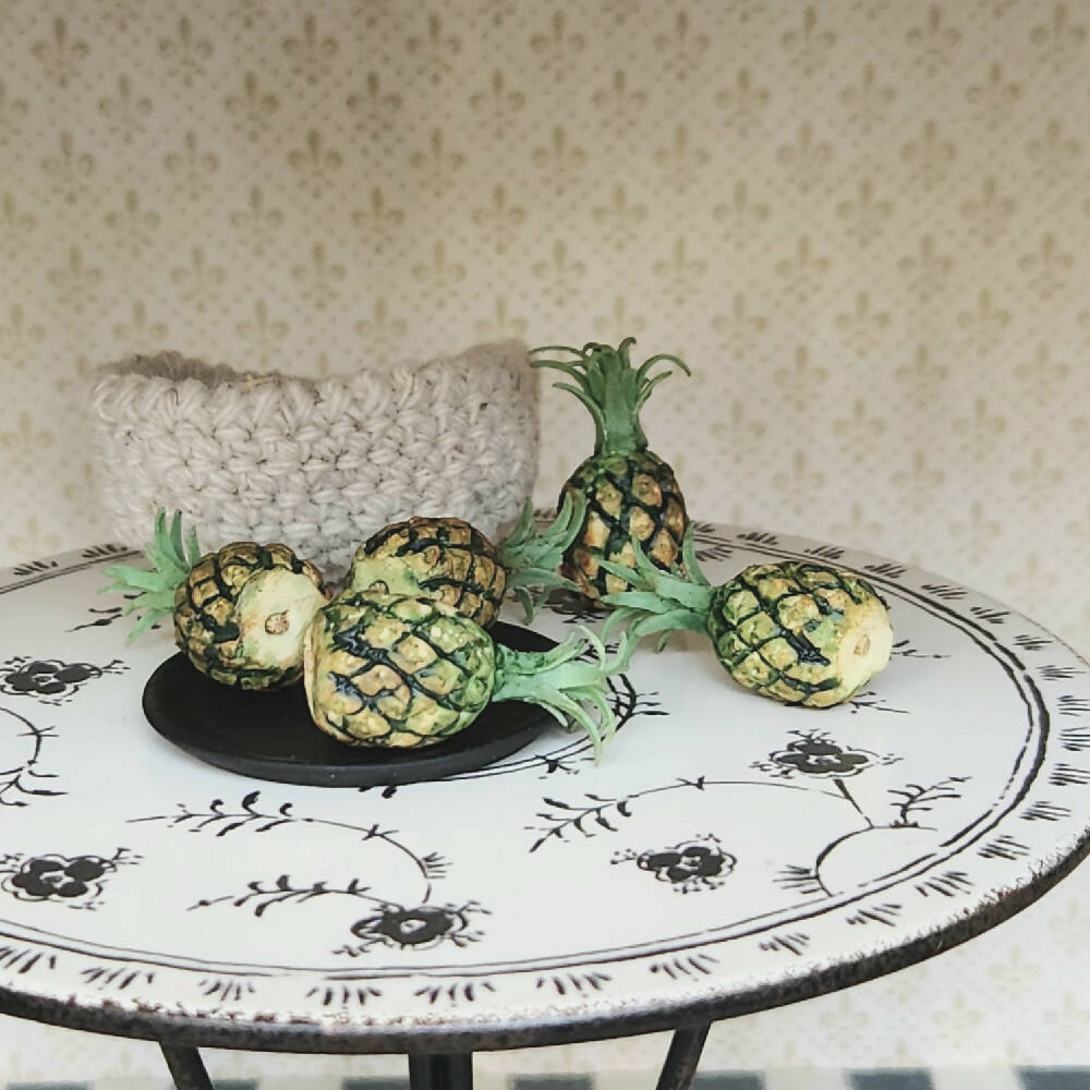 1:12 scale Miniature Pineapple
