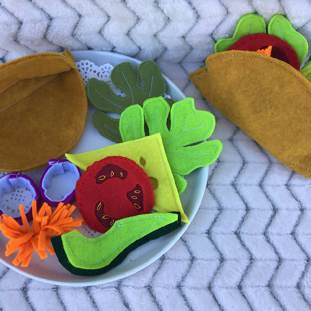Felt Food wrap/taco set of 2
