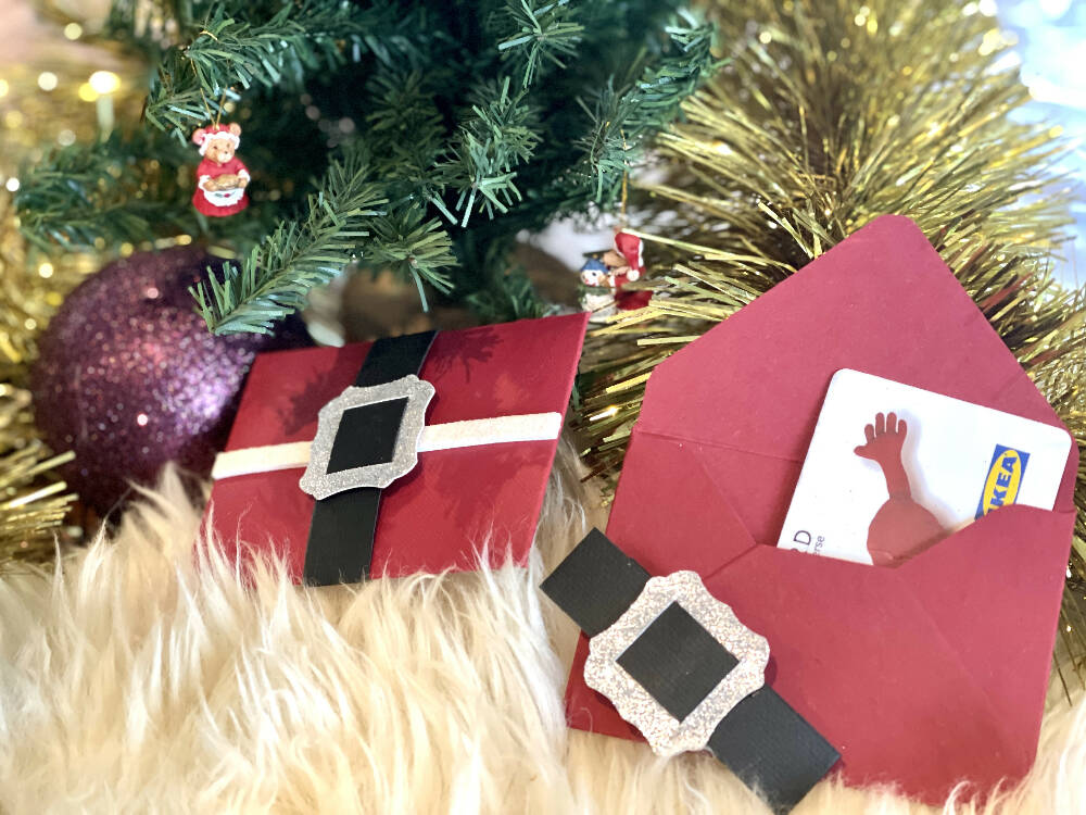 Christmas gift card holder Santa suit