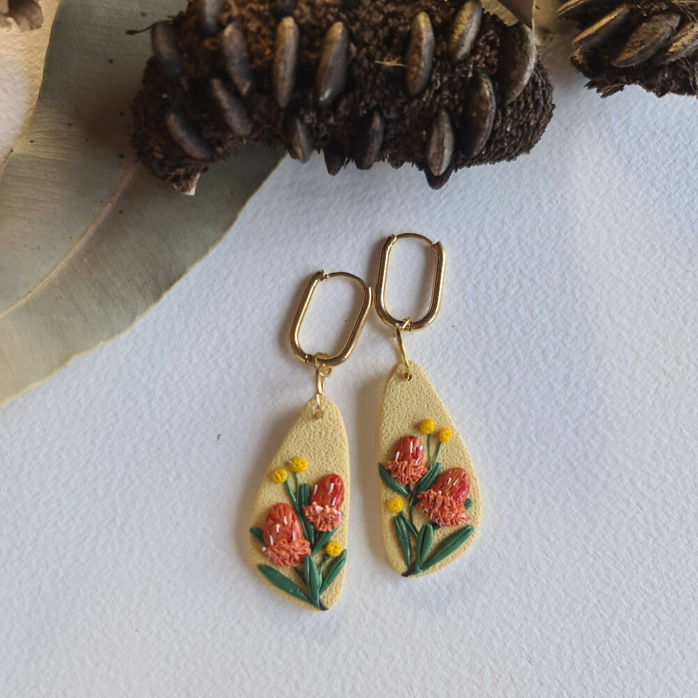 Proteas and Billy Buttons Dangle Earrings